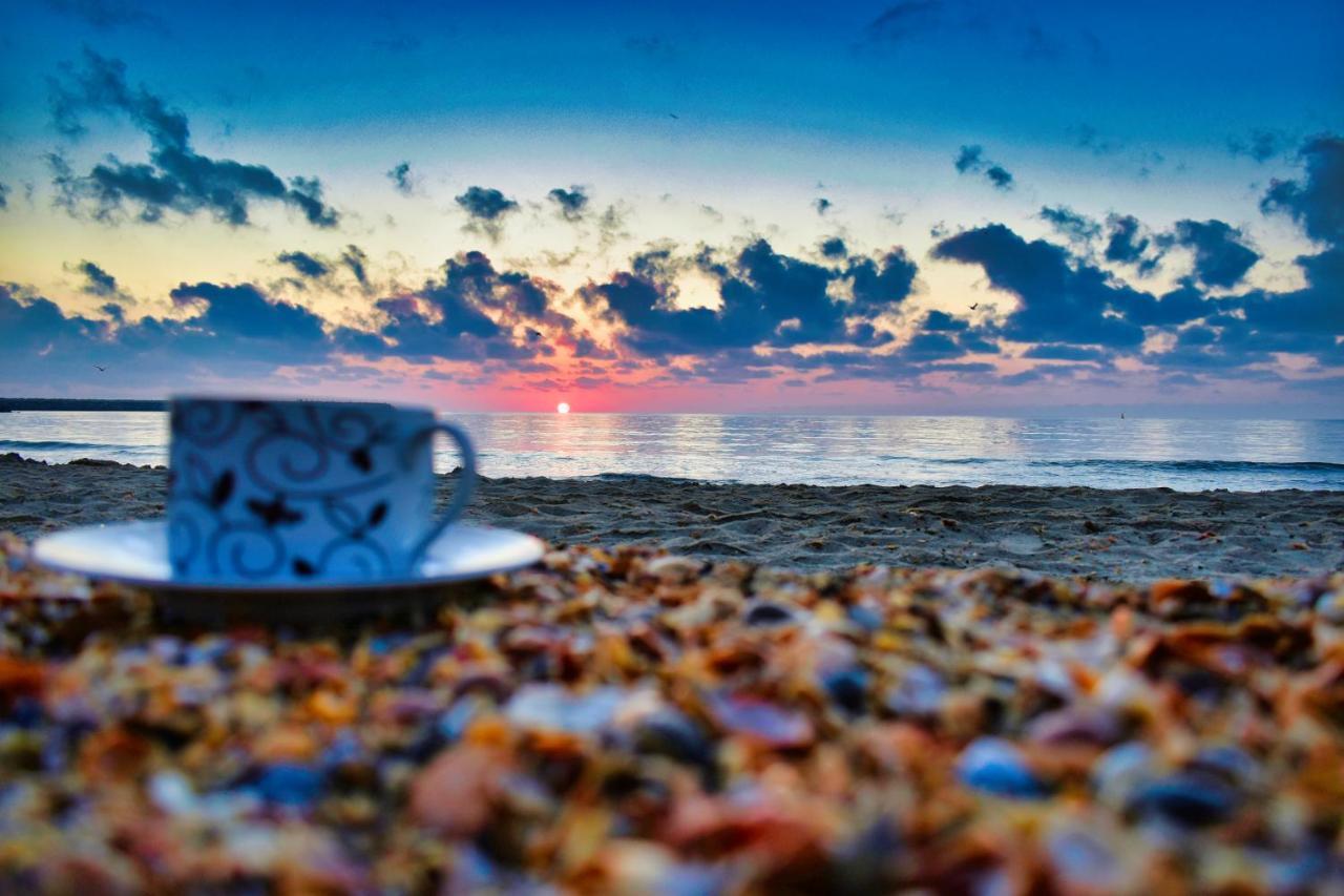 Apartamento Sunrise By The Sea Constanţa Exterior foto