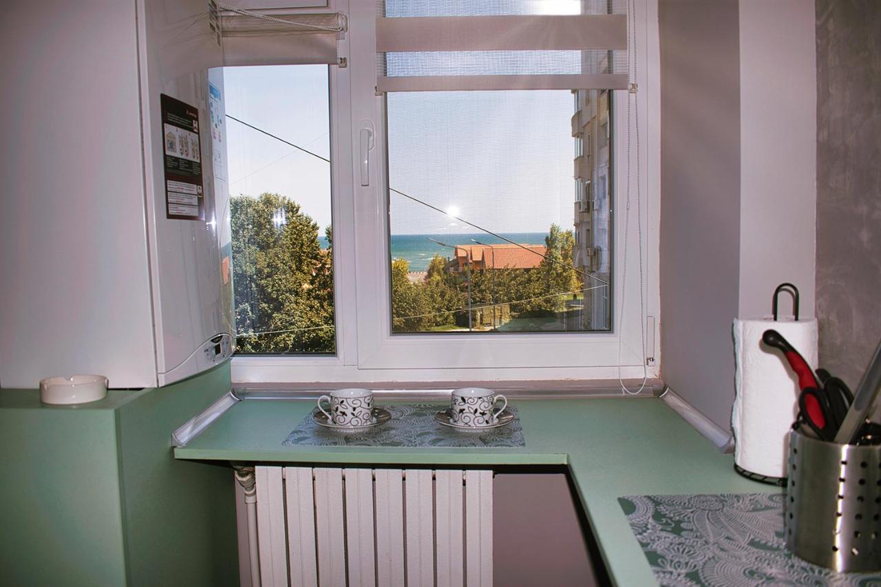 Apartamento Sunrise By The Sea Constanţa Exterior foto